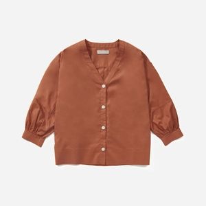 Everlane silky cotton lantern shirt
